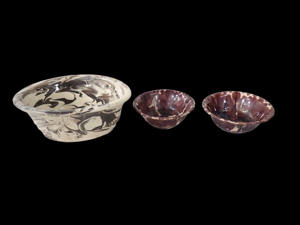 2 Benington / Rockingham Yellow Ware Bowls and One Mochaware Style Glazed Marble Pottery Bowl (1 of 6)