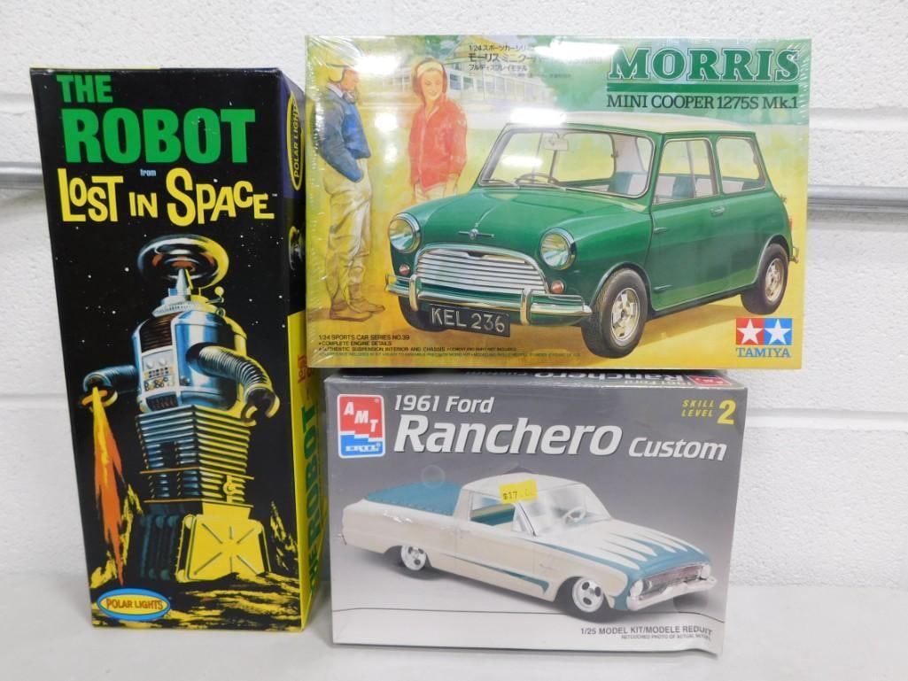 3 Model Kits incl The Robot from Lost in Space, Tamiya Morris Mini Cooper 1275S Mk1, and AMT ERtl 19 (1 of 4)