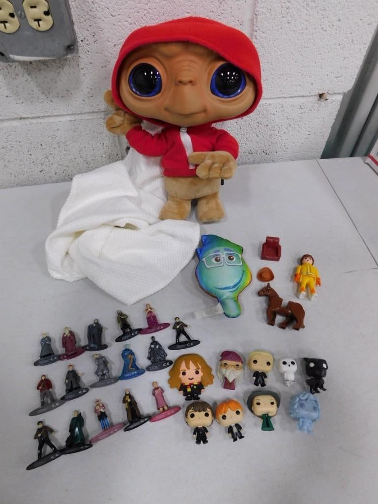 Toy Lot incl Baby ET Plush, Mini Funko Pop Figures, Mini Metal Harry Potter Figures, (1 of 11)
