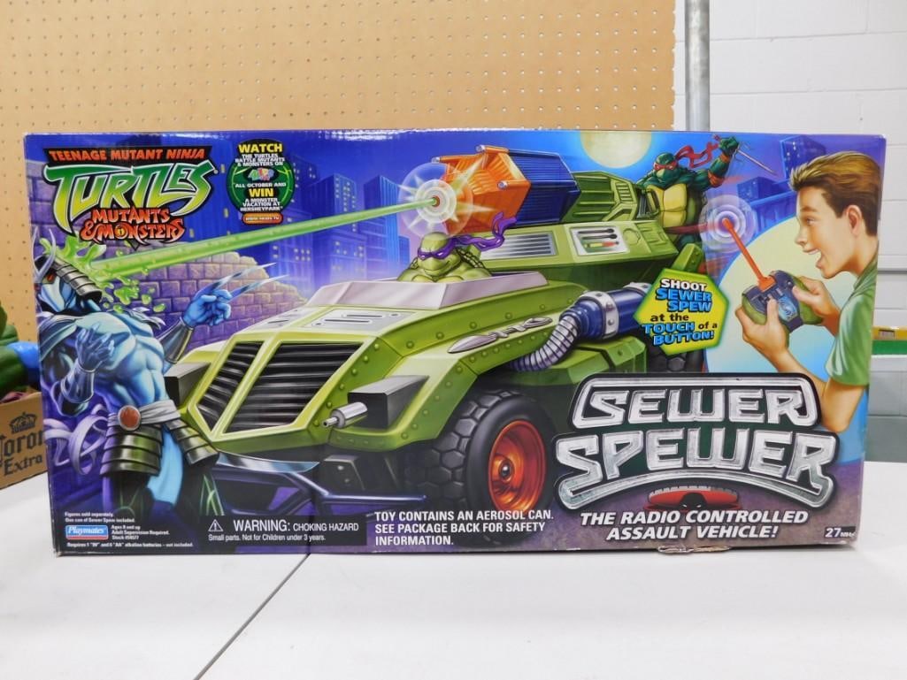 Teenage Mutant Ninja Turtles Sewer Spewer Radio Controlled Assault Vehicle Toy New in Box (1 of 5)