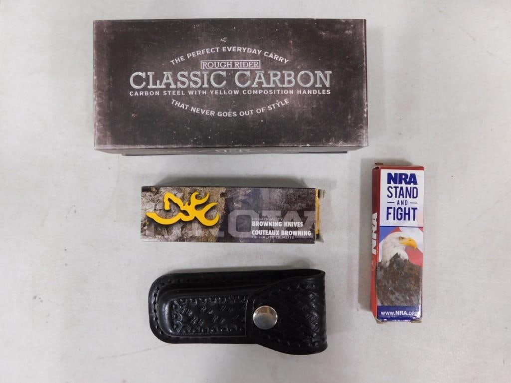 Lot of 3 Pocket Knives incl 1 with Case (1 of 4)