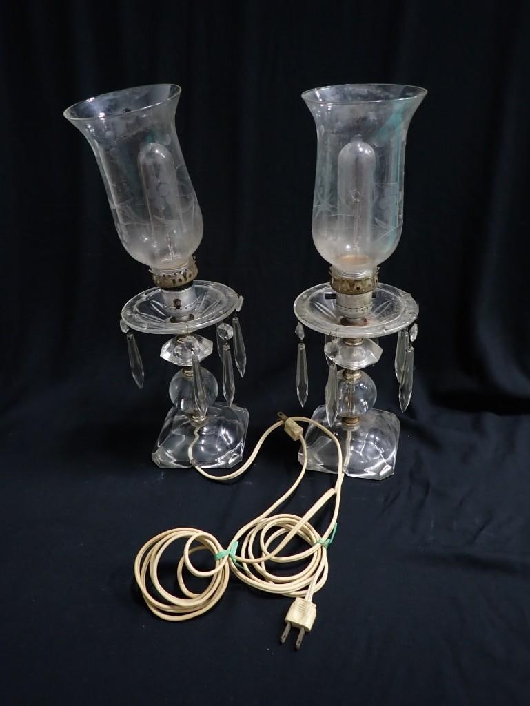 2 Vintage Glass Lamps: 2 Vintage Glass Lamps . These are missing some dangles/crystals