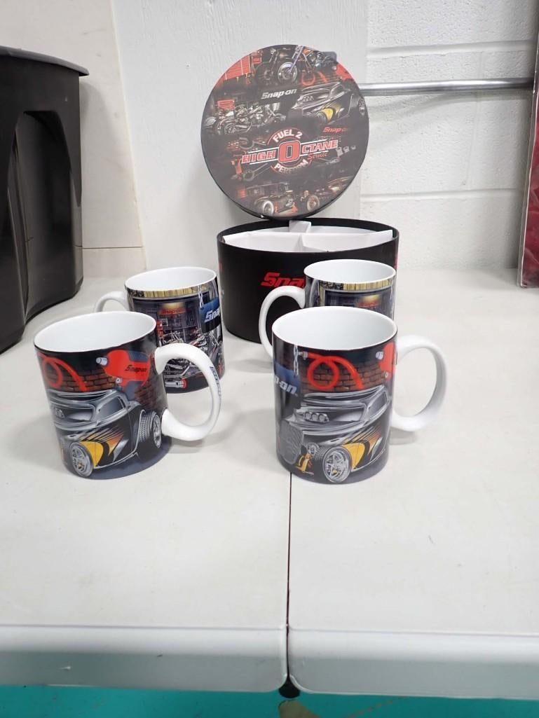 Snap-On Tools Coffee Cup or Mug Set with Gift Box (1 of 8)