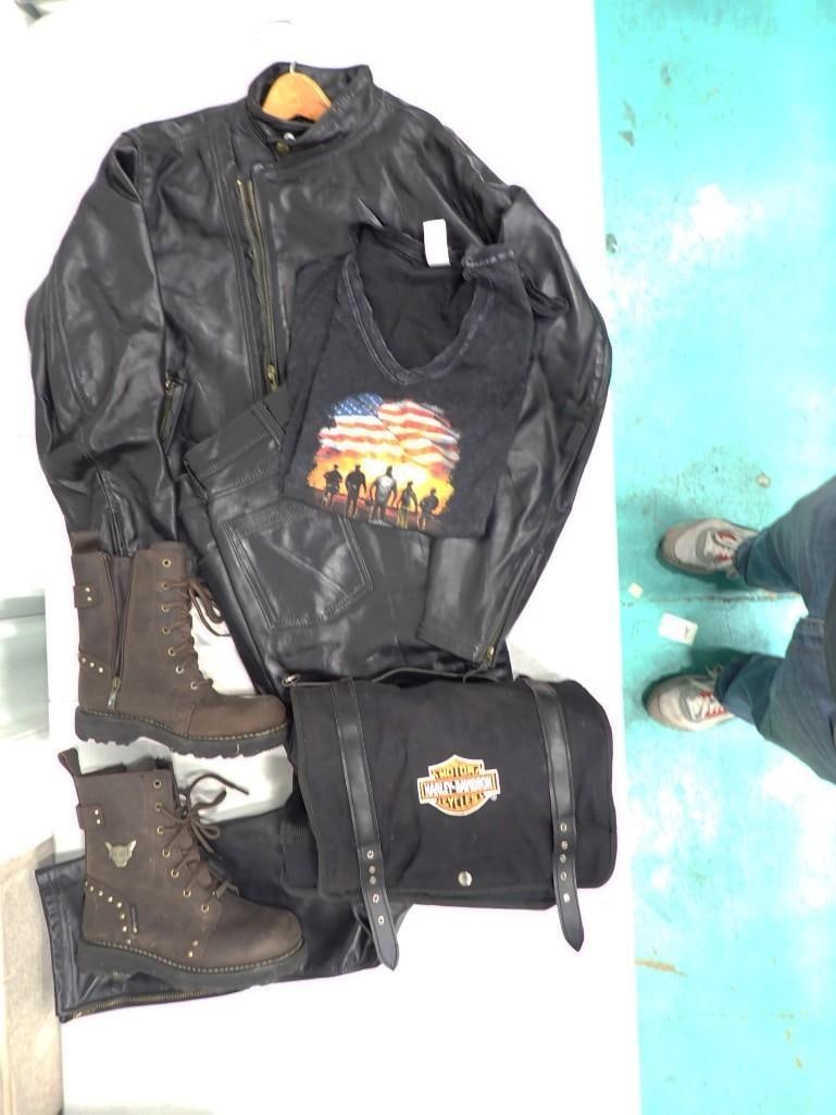 Harley Davidson Etc Lot incl Harley Davidson Boots, Harley Davidson Bag, Harley Davidson T-Shirt, (1 of 19)