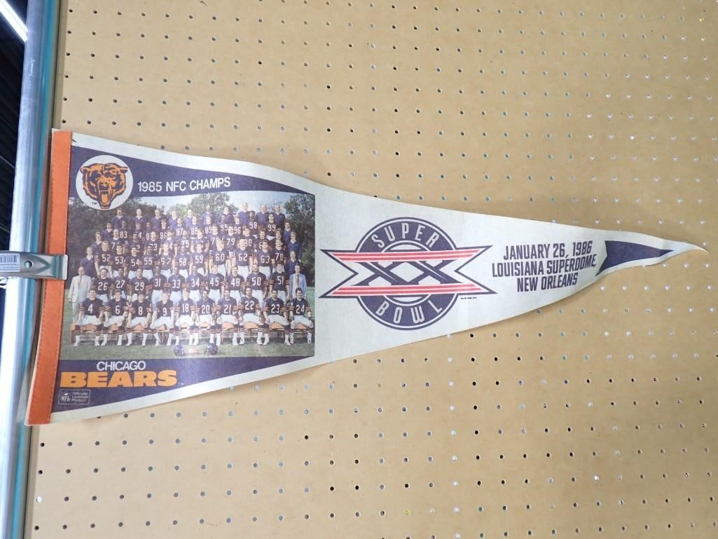 Vintage Chicago Bears Superbowl XX Pennant (1 of 6)
