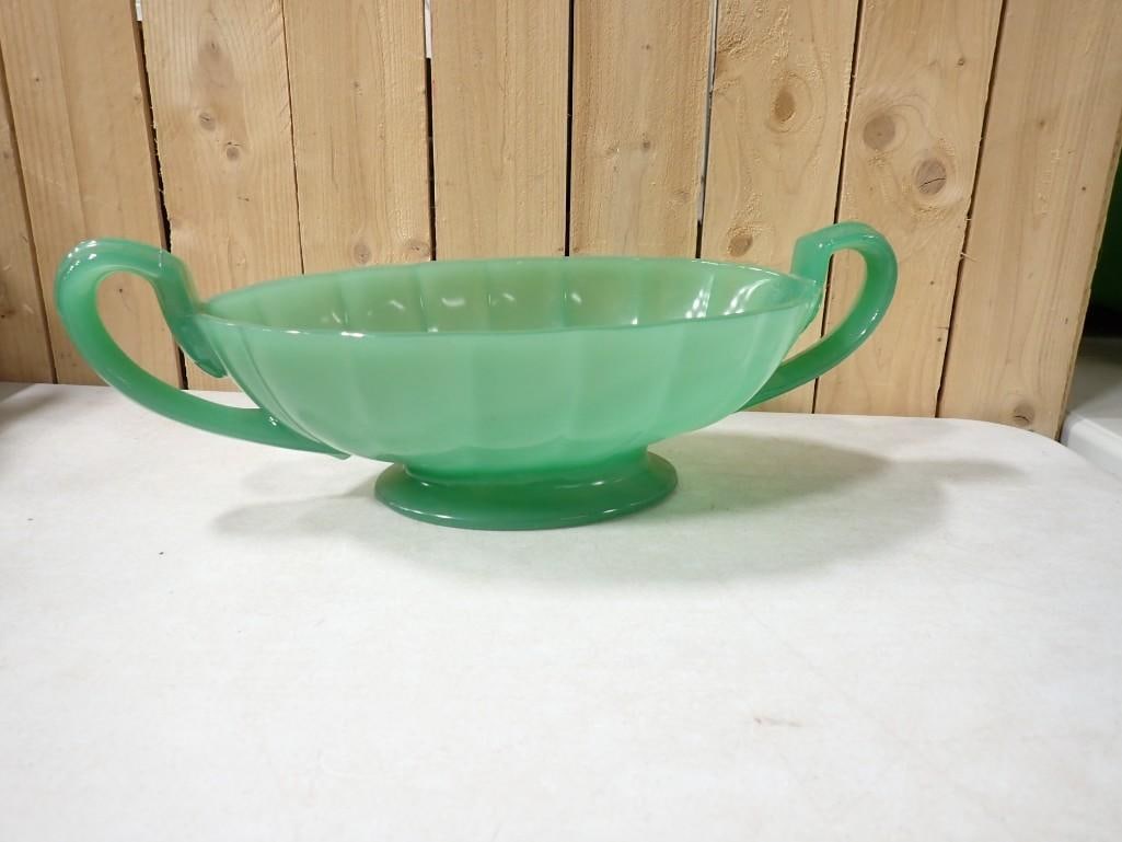 Green Jadeite Glass 2 Handled Console Bowl Vintage Approx 17" Across Including the Handles: Green Jadeite Glass 2 Handled Console Bowl Vintage Approx 17" Across Including the Handles