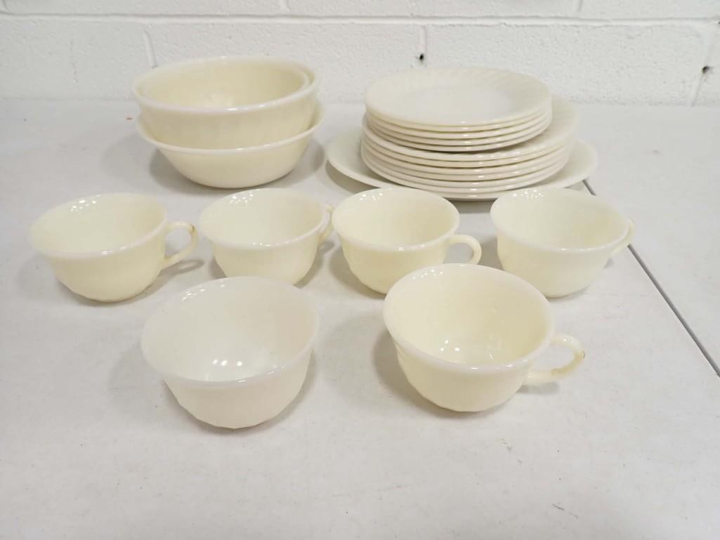 Lot of Vintage Milk Glass Dishes (1 of 4)