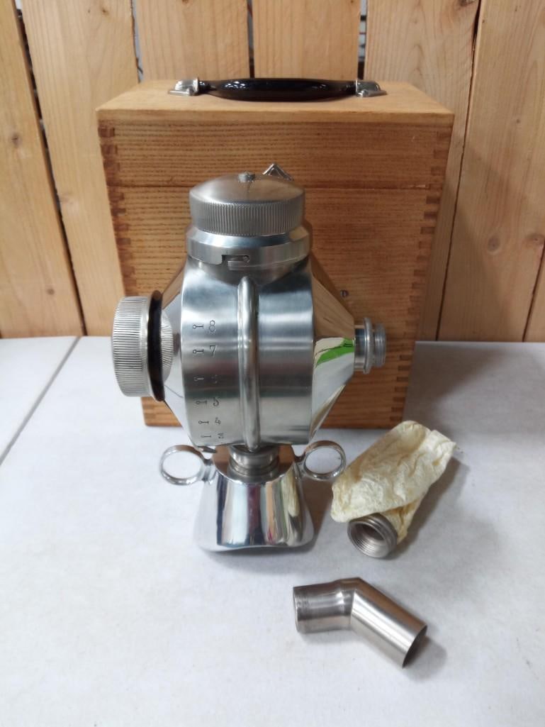 Vintage or Antique Anesthesia Inhaler with box (1 of 5)