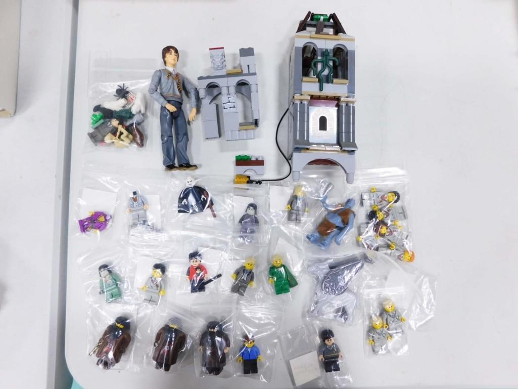 LEGO Harry Potter Mini Figures & Pieces Lot (1 of 9)