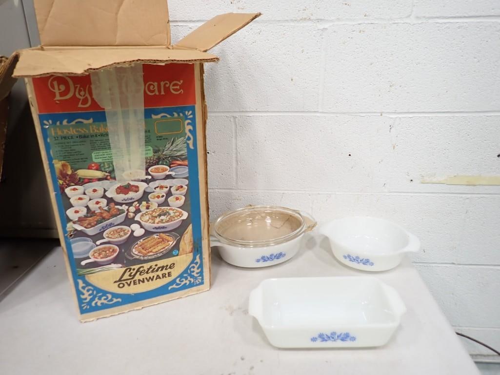 Vintage Dyna Ware Fire King  Hostess Bakeware with Original Box (1 of 12)
