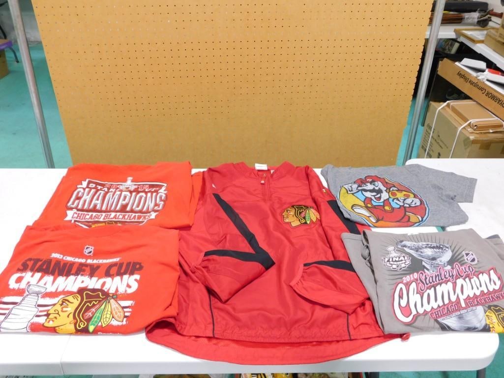 Lot of 5 T-Shirts and Jacket including Chicago Blackhawks and Super Mario: Lot of 5 T-Shirts and Jacket including Chicago Blackhawks and Super Mario