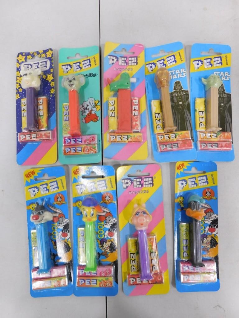 9 New on Card Pez Dispensers incl Star Wars, Miss Piggy, Tweety, etc: 9 New on Card Pez Dispensers incl Star Wars, Miss Piggy, Tweety, etc