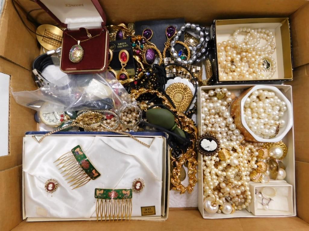 Costume Jewelry Lot incl Cameo Earrings, Cloisonne Combs, Necklaces, etc: Costume Jewelry Lot incl Cameo Earrings, Cloisonne Combs, Necklaces, etc . Includes everything shown