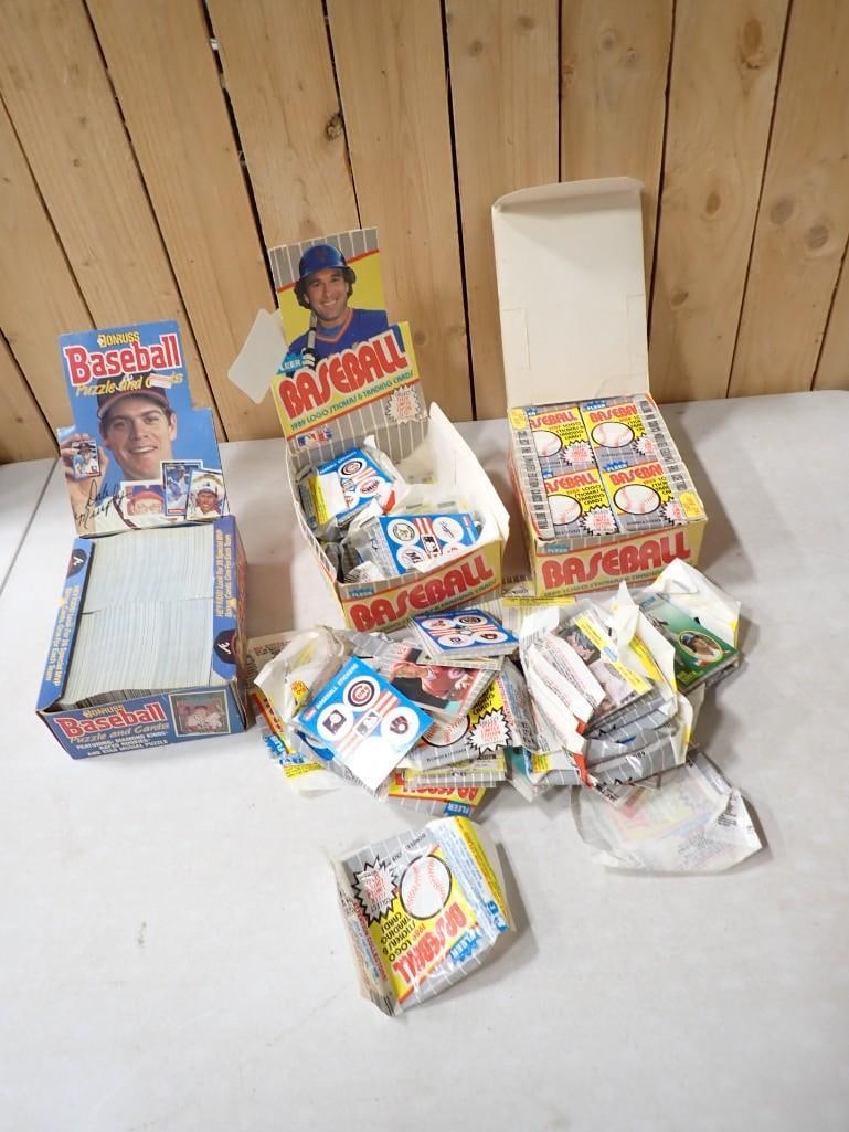 Assorted Baseball Cards including Fleer 1989 Baseball Cards, Sealed and Unsealed Packs, Donruss, etc (1 of 7)