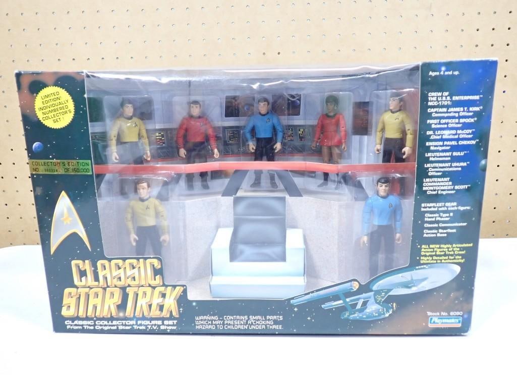Classic Star Trek Figure Set by Playmates New in Box Limited Edition (1 of 10)