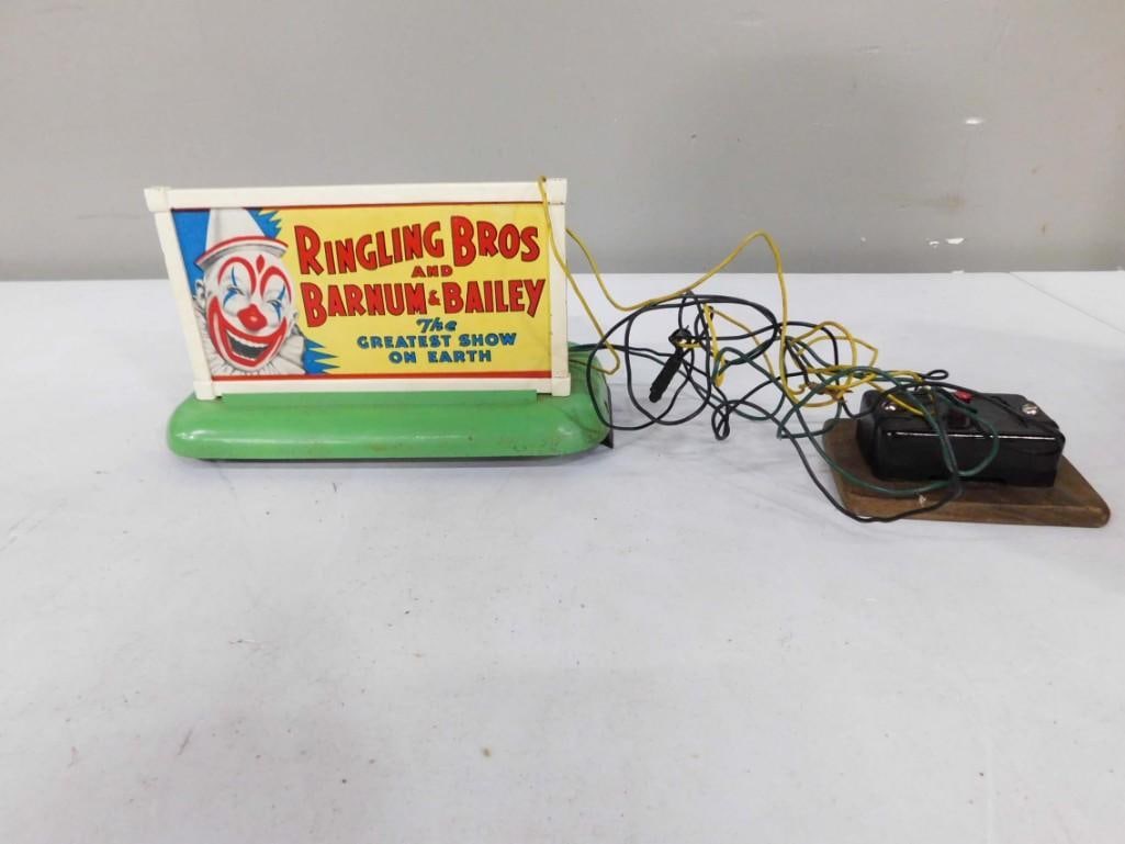 Vintage 1940s American Flyer Ringling Bros and Barnum & Bailey Circus Train Whistle Billboard (1 of 5)