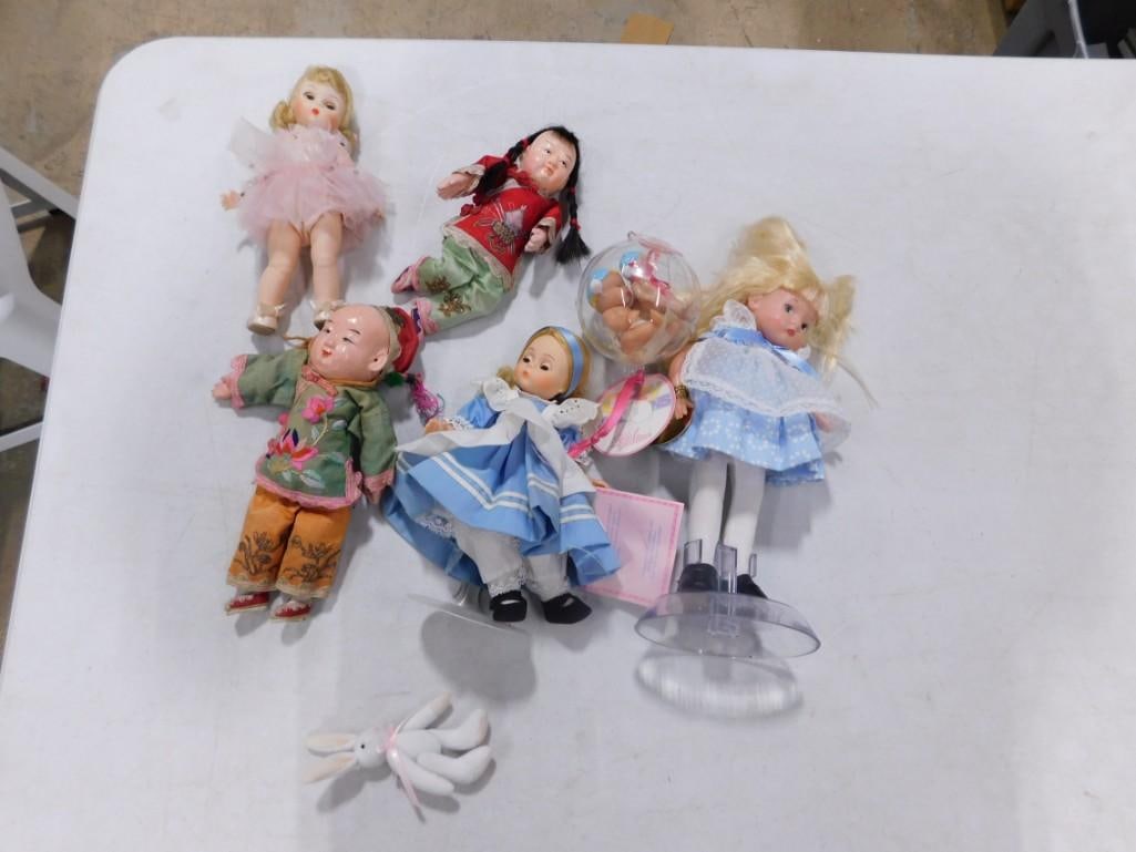 Doll Lot incl Madame Alexander Alice in Wonderland, Effanbee, Chinese Composition Doll, Etc (1 of 12)