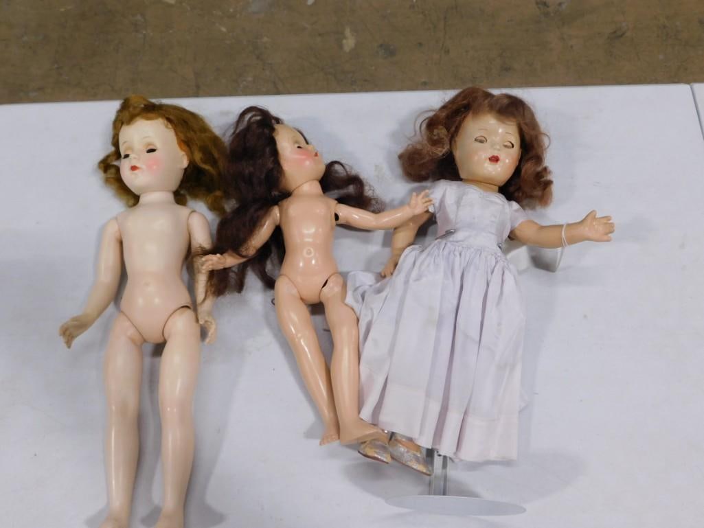 3 Vintage Dolls (1 of 5)