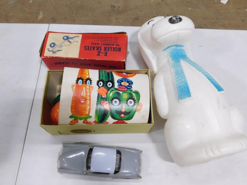 Vtg Toy Lot incl Mr Potato Head Tooty Frooty Friends, Blow Mold Snoopy Coin Bank, E-Z Roller Skates (1 of 16)