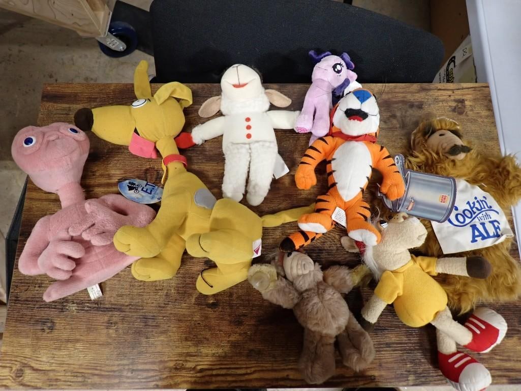 Lot of Plush incl ET, Tony the Tiger, Alf, Lamb Chop, Etc: Lot of Plush Toys incl ET, Tony the Tiger, Alf, Lamb Chop, Etc