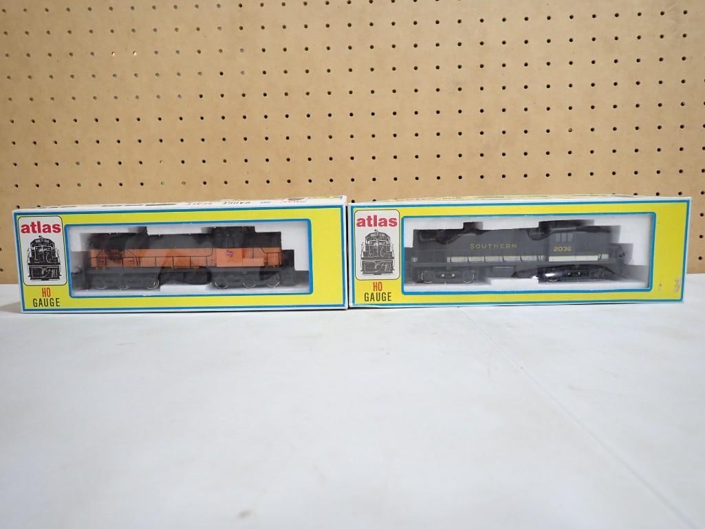 2 Atlas HO Gauge Model Train Engines incl Southern 2036 and The Milwaukee Road (1 of 8)