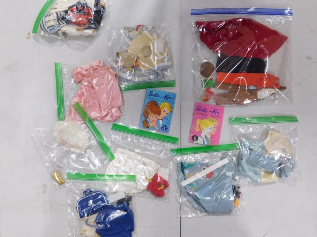 Vintage Barbie and Ken Booklets, Outfits, Accessories (1 of 8)