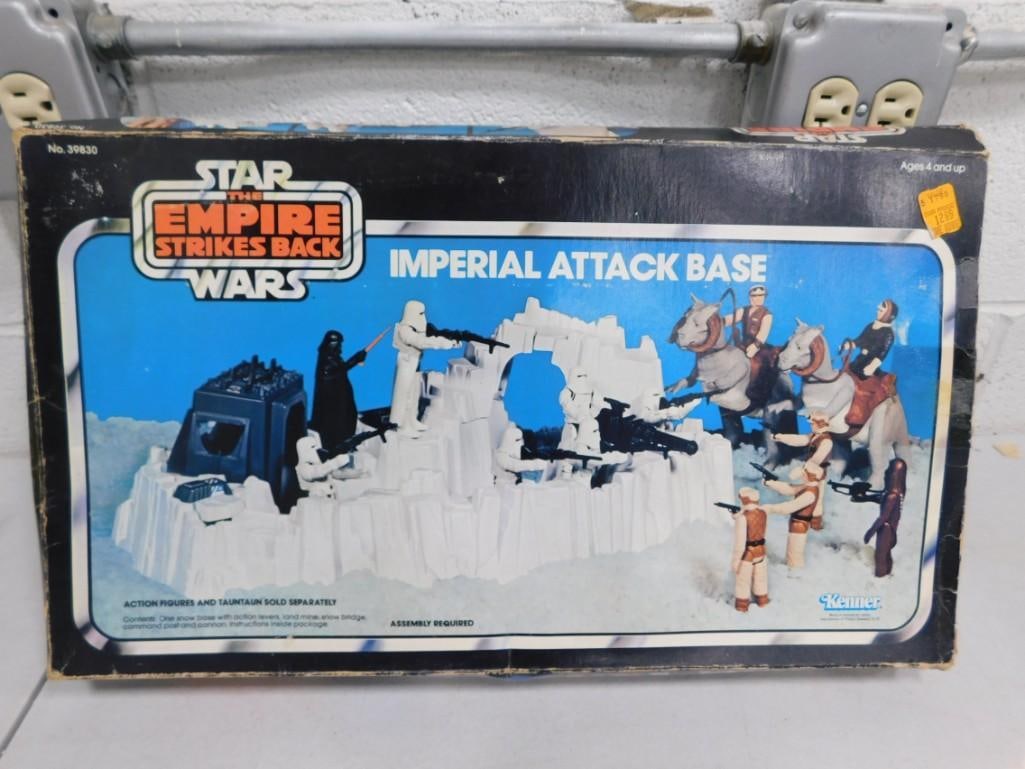 Kenner Star Wars The Empire Strikes Back Imperial Attack Base (1 of 19)