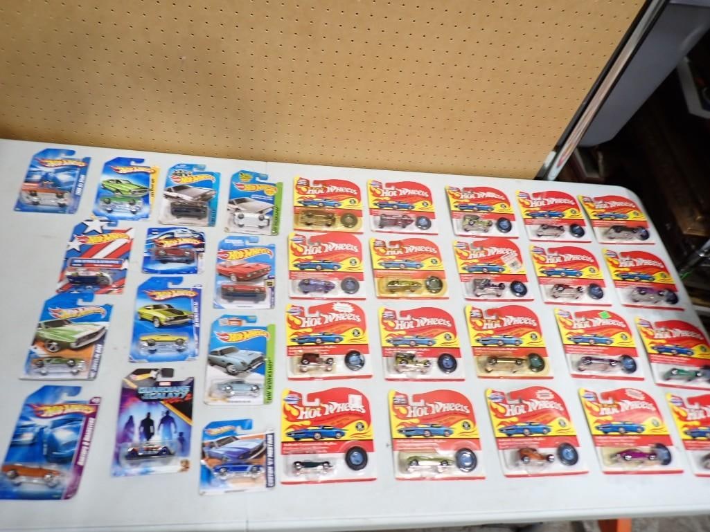 Large Lot of Hot Wheels New in Package Cars (1 of 17)