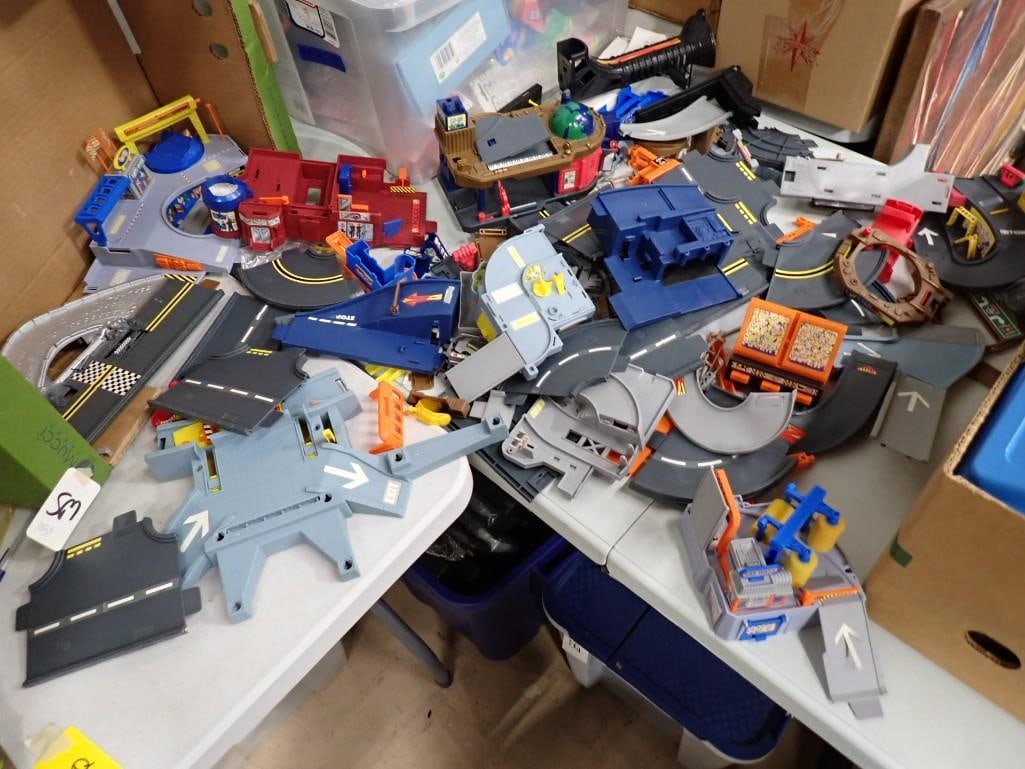 Large Lot of assorted Toy Tracks / Hot Wheels Sets, etc. (1 of 8)