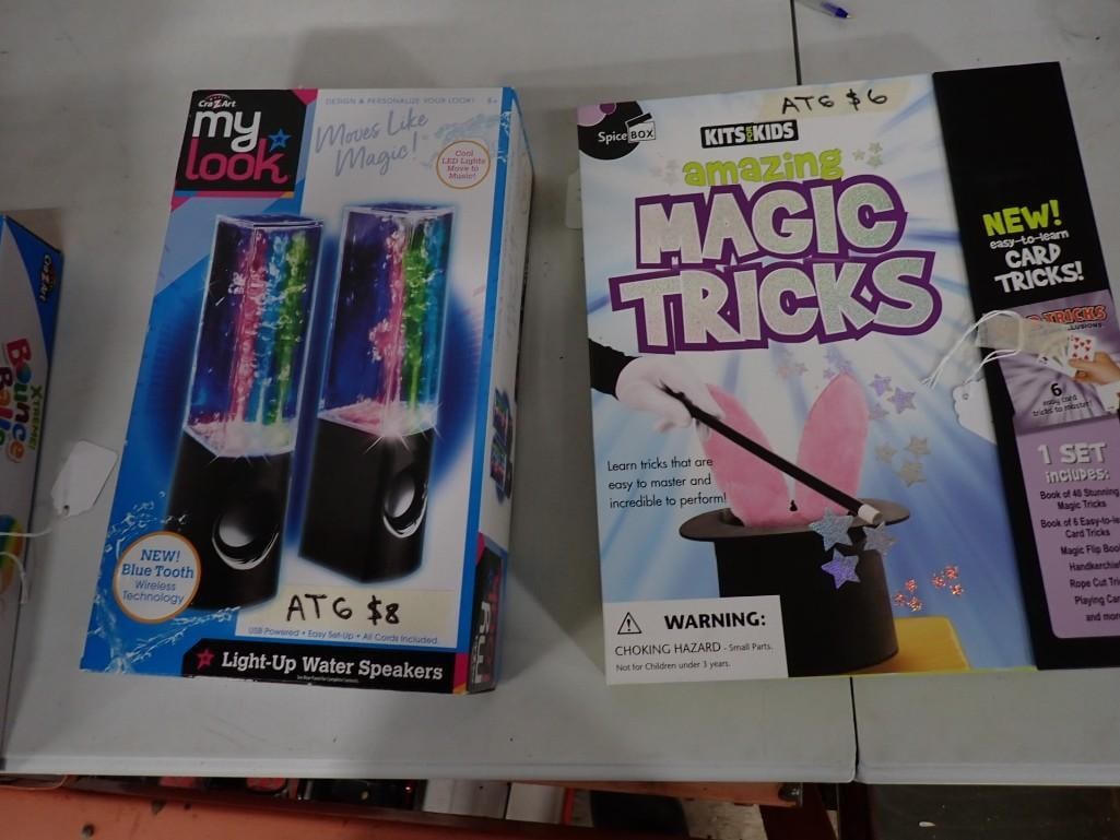 Magic Trick Set, Light Up Water Speakers with LED Lights (1 of 5)