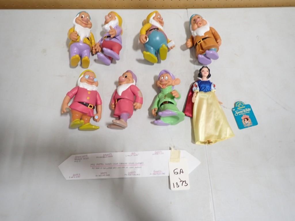 1992 Mattel Disney Color Changing Seven Dwarfs and Snow White (1 of 17)