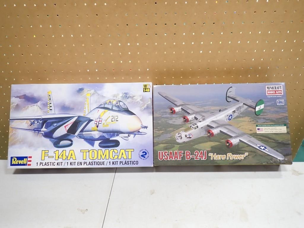 2 Model Airplane Kits incl Minicraft USAAF B-24J Hare Power 1/72 Scale and Revell F-14A Tomcat (1 of 8)