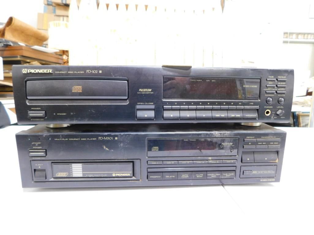 2 Pioneer CD Players incl Pioneer PD-102 and PD-M501 (1 of 5)