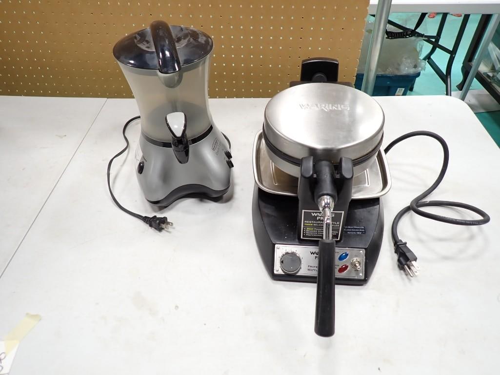 Waring Waffle Maker and Frothy Drink Dispenser (1 of 11)