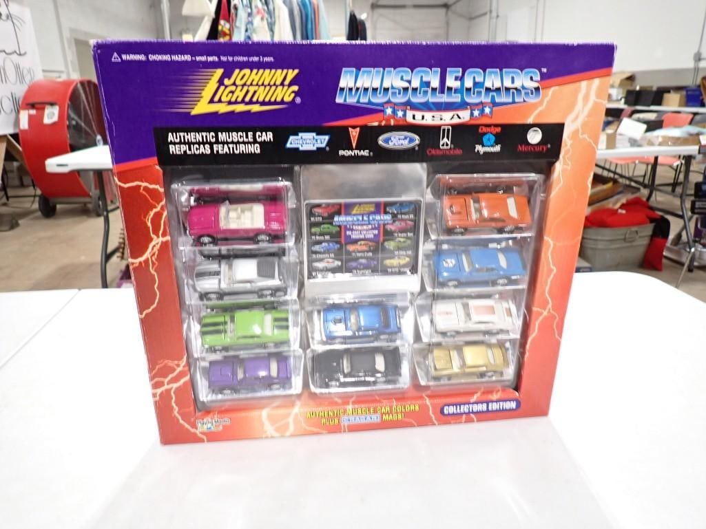 Johnny Lightning Muscle Cars USA Collectors Edition Authentic Muscle Car Replicas: Johnny Lightning Muscle Cars USA Collectors Edition Authentic Muscle Car Replicas New in Box