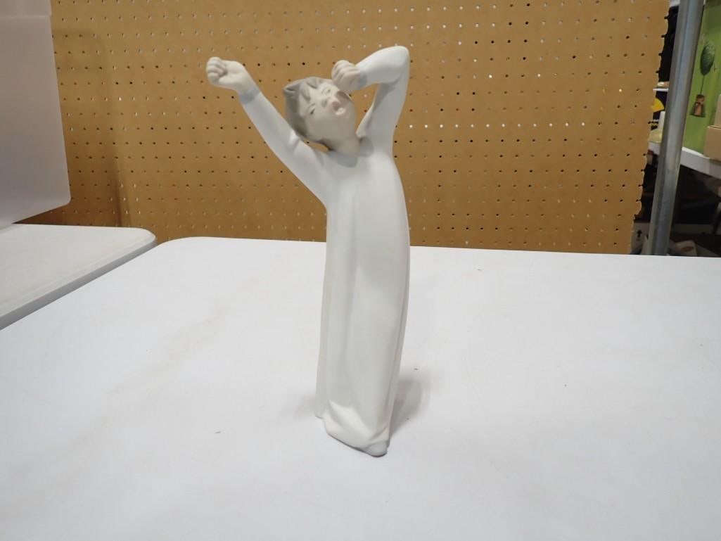 Lladro Porcelain Figurine Boy Yawning: Lladro Porcelain Figurine Boy Yawning