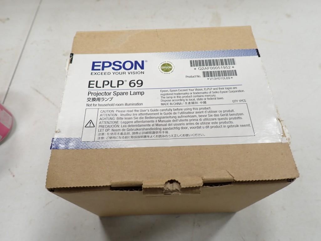 Epson ELPLP 69 Projector Spare Lamp: Epson ELPLP 69 Projector Spare Lamp