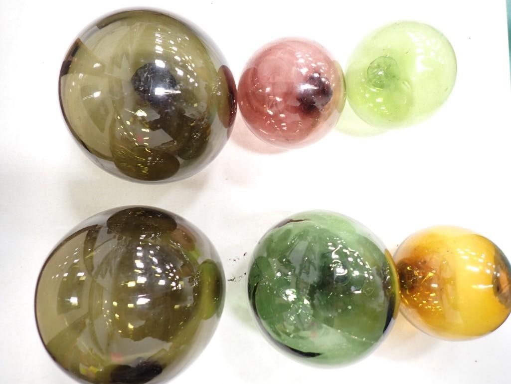 Lot of 6 Decorative Colored Glass Balls: Lot of 6 Decorative Colored Glass Balls