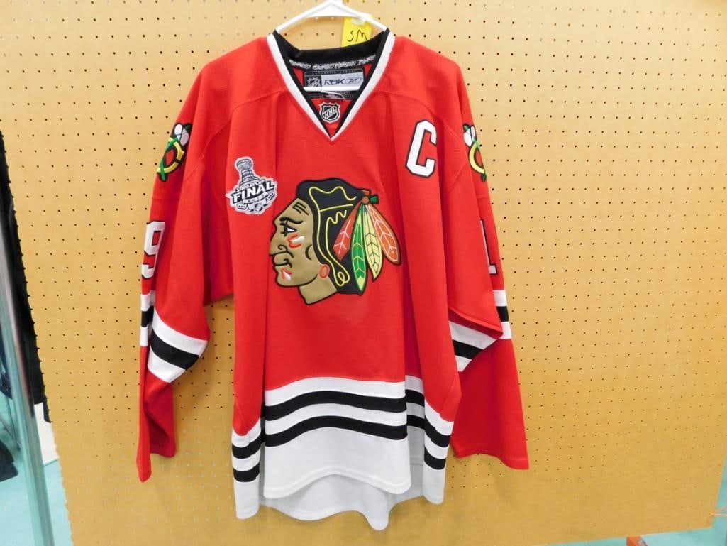 Chicago Blackhawks Jonathan Toews Hockey Jersey Size 52: Chicago Blackhawks Jonathan Toews Hockey Jersey Size 52