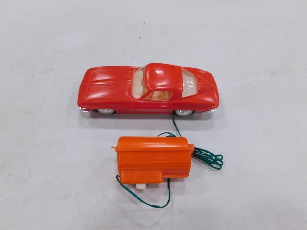Vintage Plastic Remote Control Car (1 of 5)