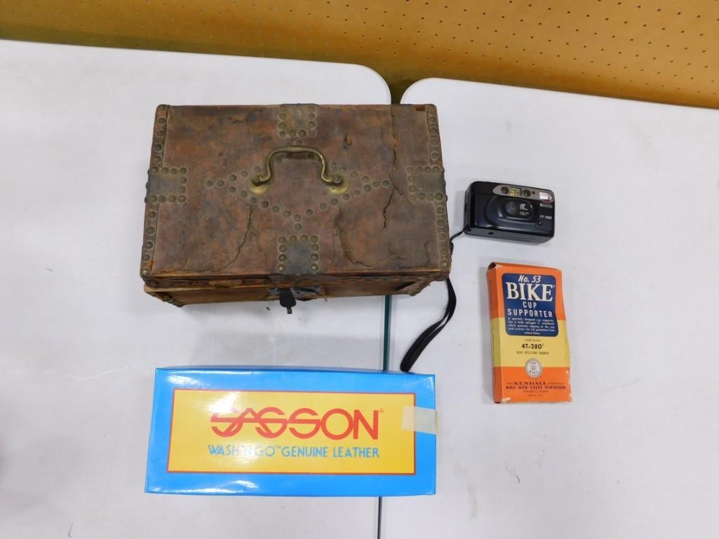 Antique locking Case, vintage camera, NOS Shoes with Tags, NOS Jock Strap (1 of 14)