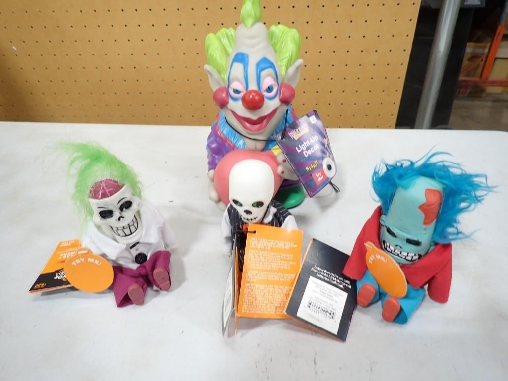 Killer Klowns from Outer Space Light Up Figure and 3 Mad Lab Pocket Screamers (1 of 16)