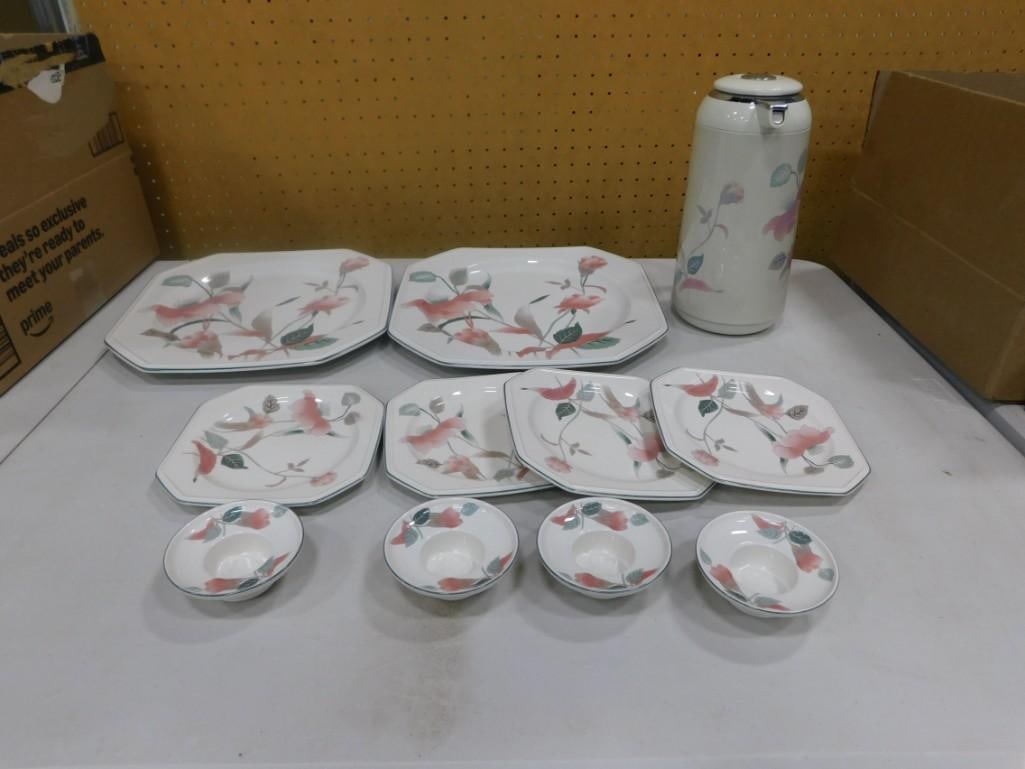 Vintage Mikasa Continental 'Silk Flowers' Serving Dishes: Vintage Mikasa Continental 'Silk Flowers' Serving Dishes