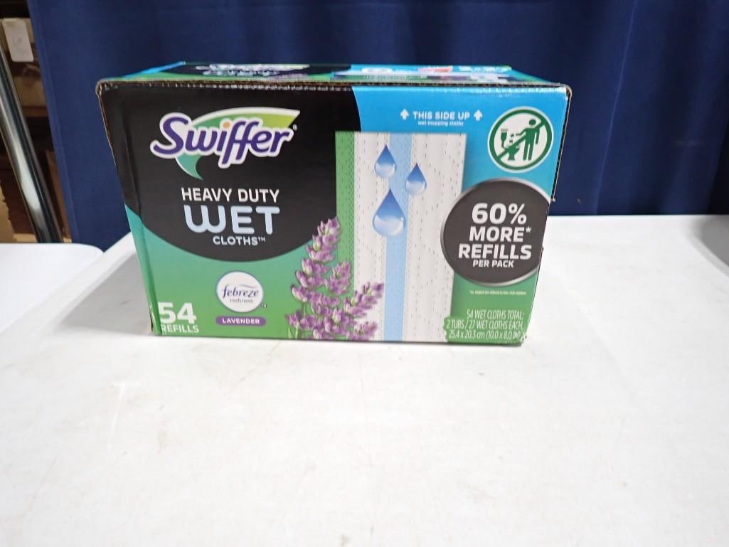 New in Box Swiffer Heavy Duty Wet Cloths (1 of 5)