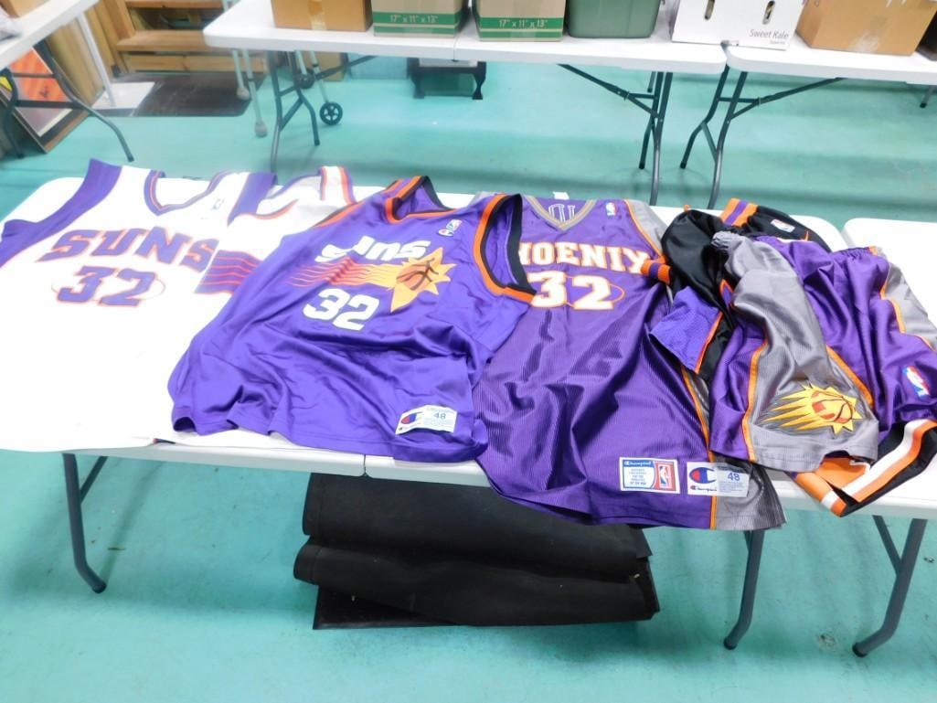 Lot of 4 Basketball Jerseys including Charles Barkley, Jason Kidd, Damon Stoudemire (1 of 4)
