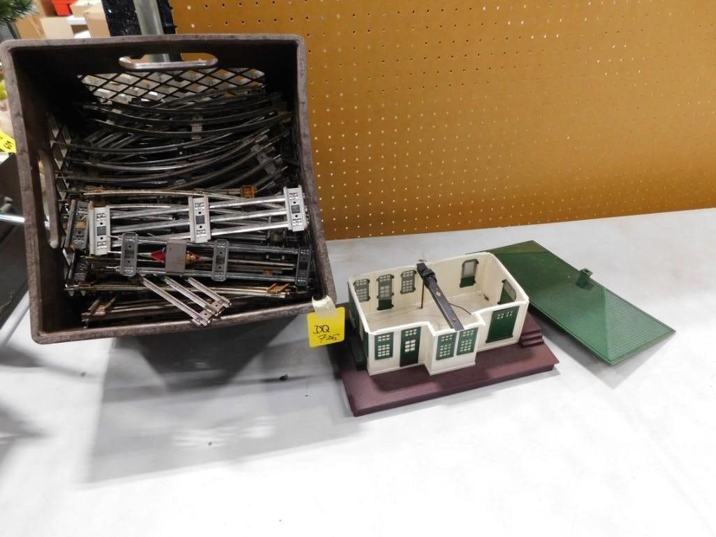 Large Lot of Model Train O Scale Track plus a Lionel Lionellville House (1 of 6)