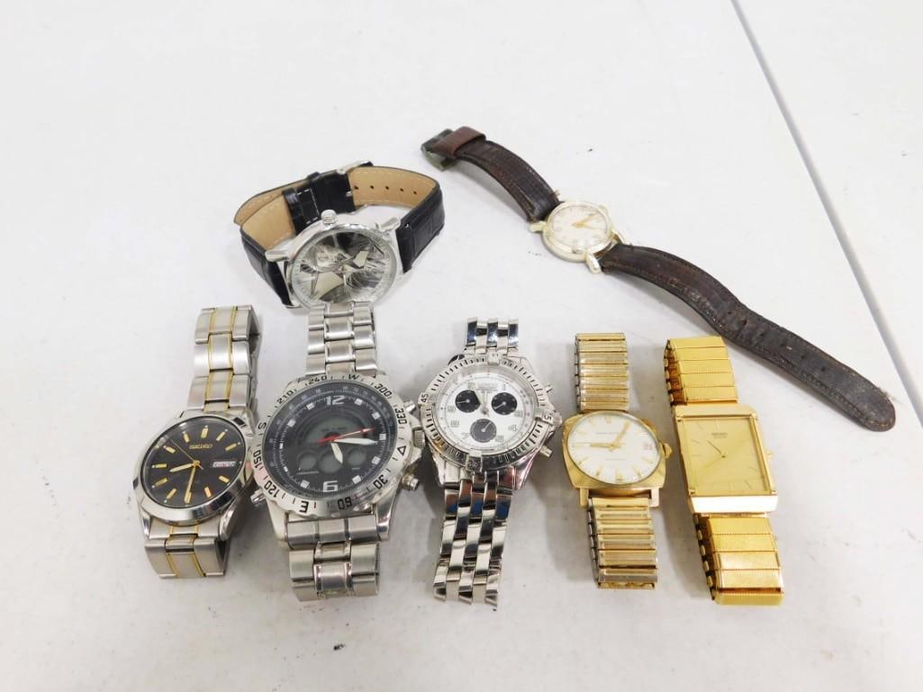 Lot of 7 Vintage Men's Wristwatches or Watches (1 of 5)