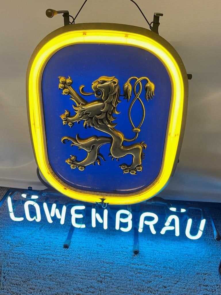 Vintage Neon Lowenbrau Beer Sign Works 18" x 19" (1 of 3)