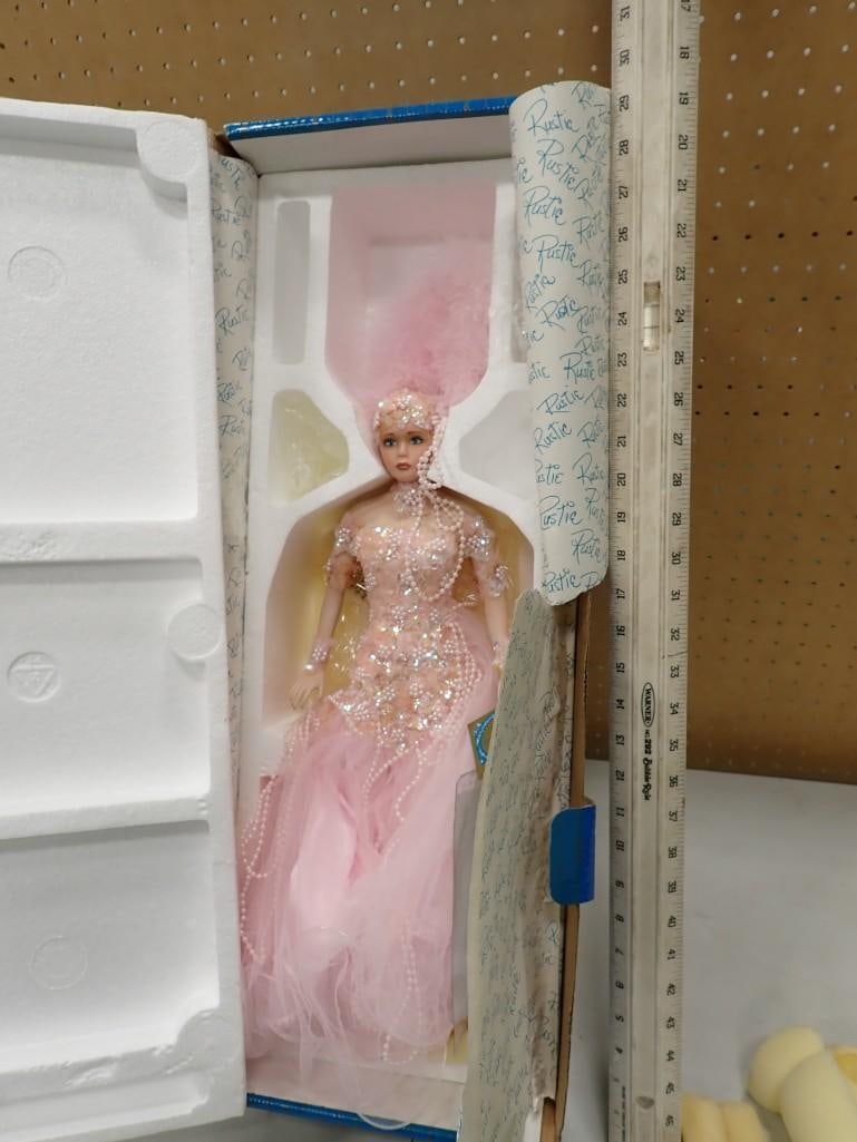 Rustie "Vegas" Large Porcelain Doll in Original Box 26" Tall: Rustie "Vegas" Large Porcelain Doll in Original Box 26" Tall