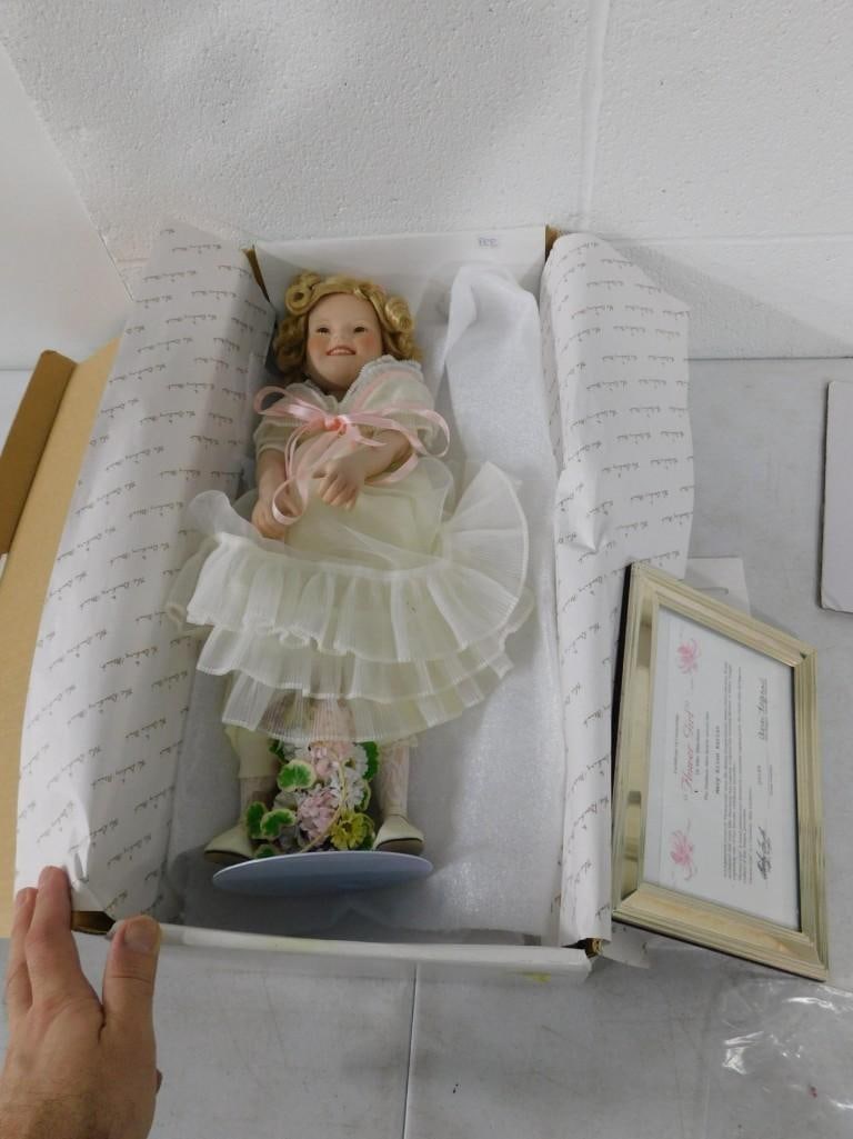 Danbury Mint Shirley Temple Flower Girl Doll: Danbury Mint Shirley Temple "Flower Girl" Doll in Original Box